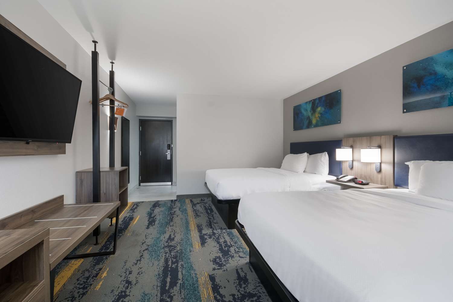 Фото Clarion Pointe Okc Airport