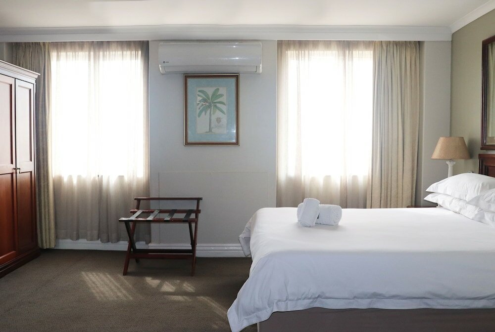 Фото The Balmoral Hotel