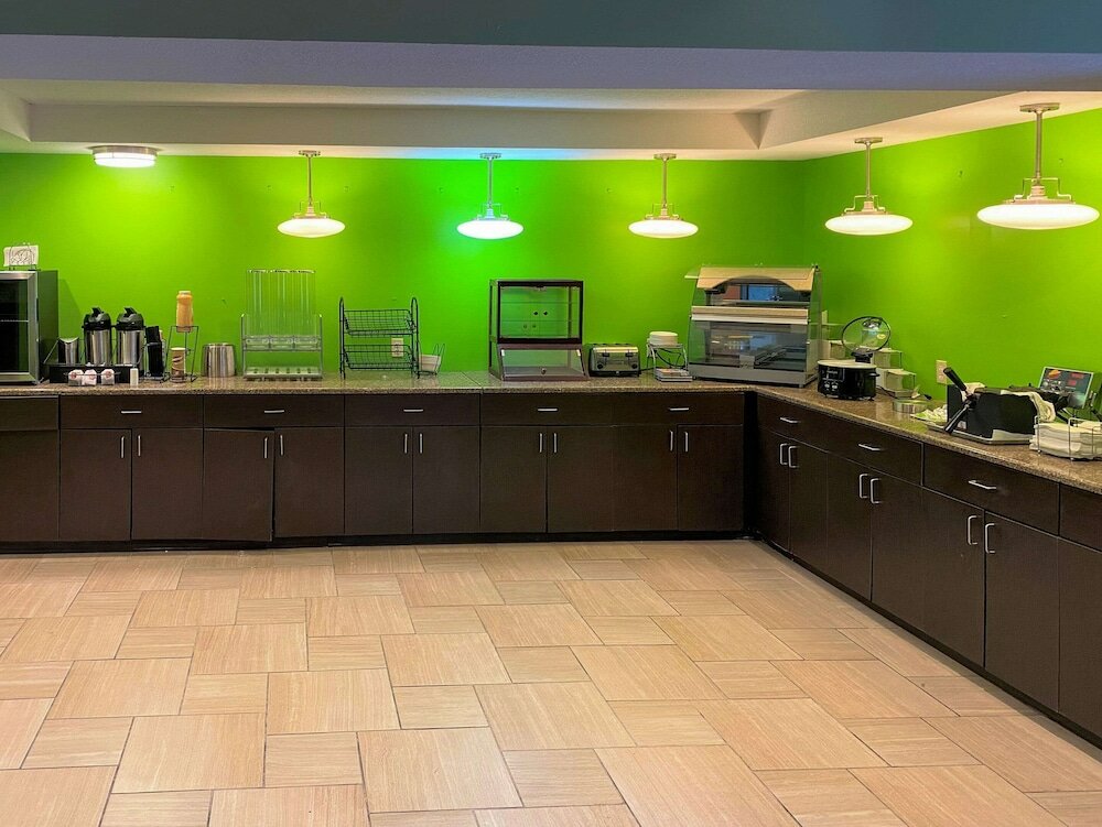 Фото Clarion Pointe