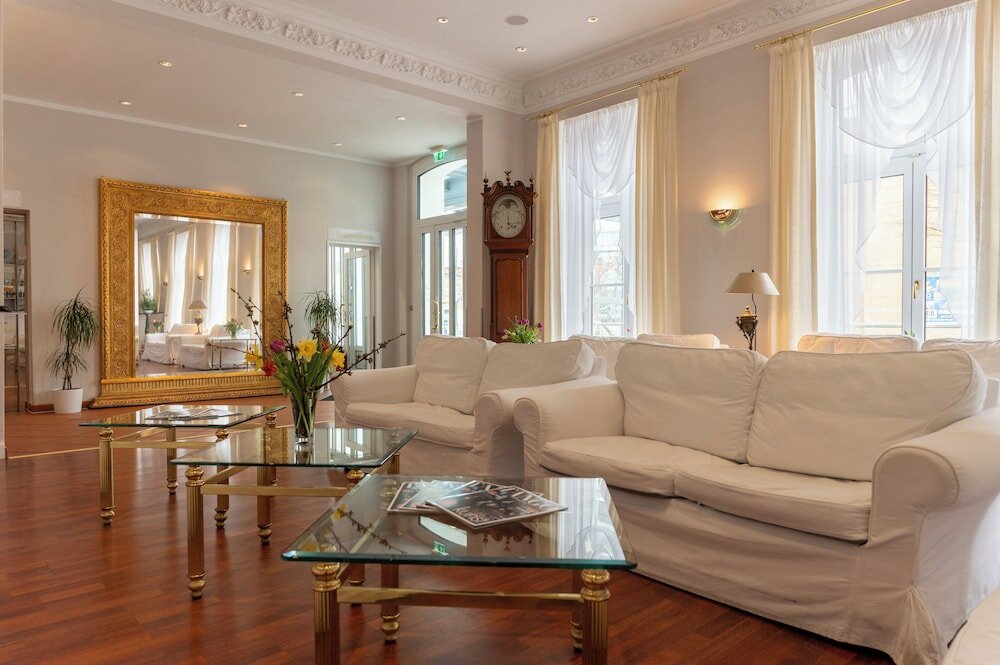 Фото Hotel Commodore