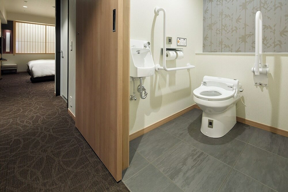 Фото Mitsui Garden Hotel Kyoto Shinmachi Bettei