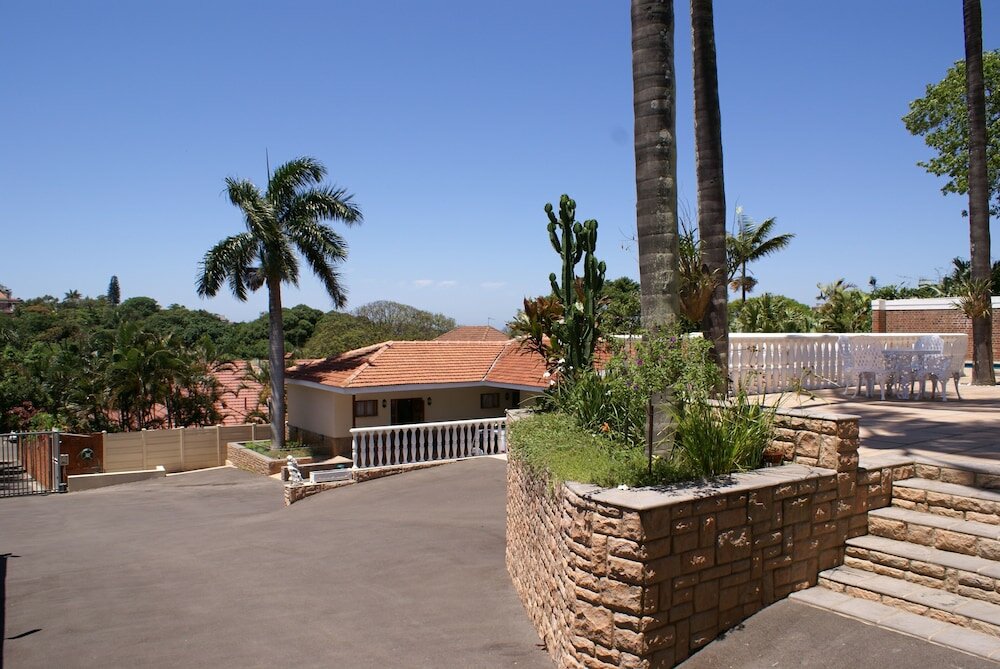 Фото Albion Manor