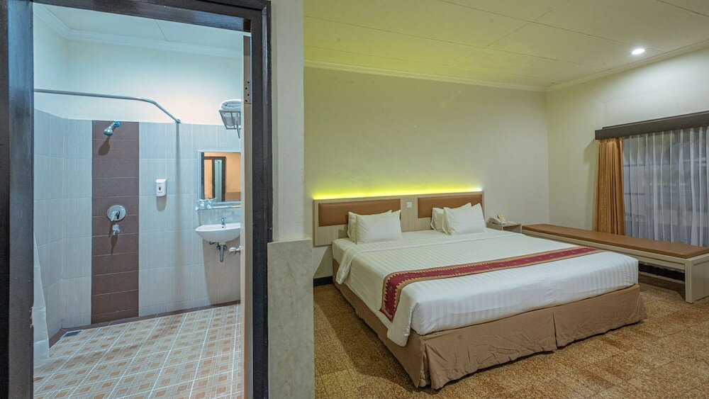 Фото Lombok Garden Hotel