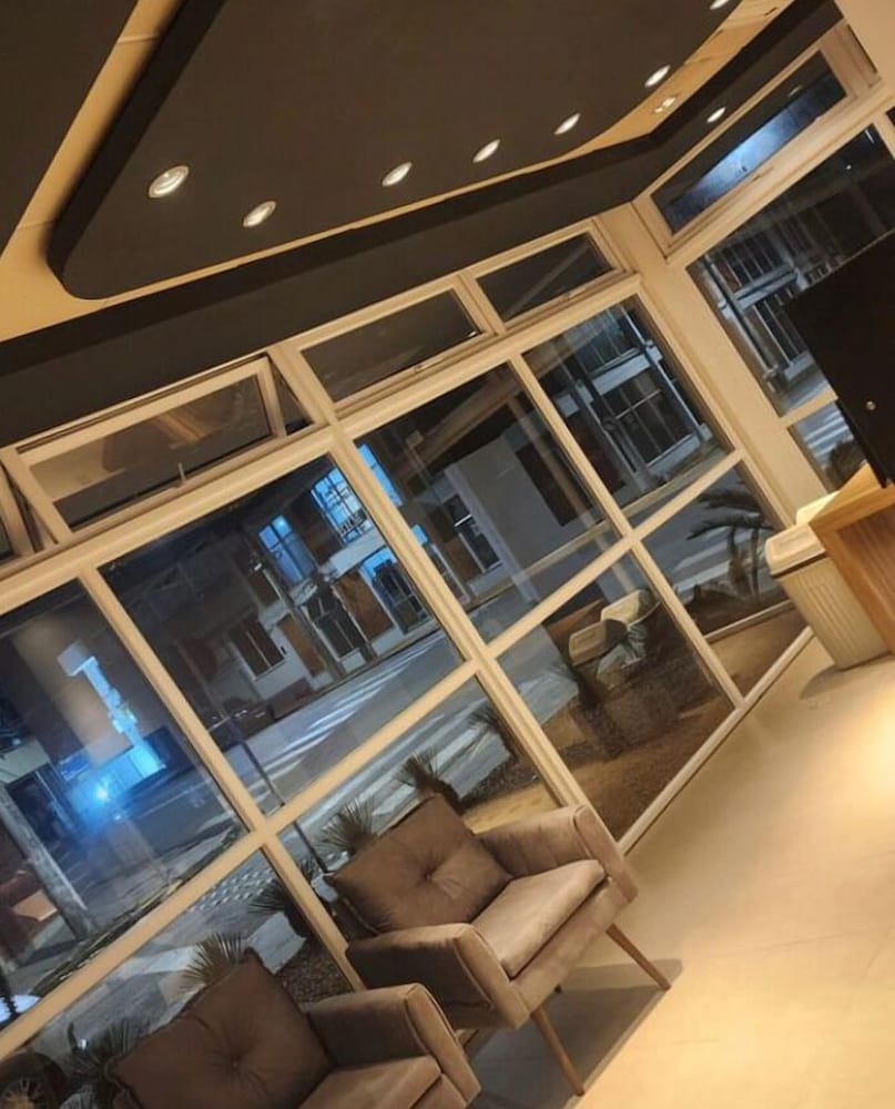 Фото Ibis Montenegro