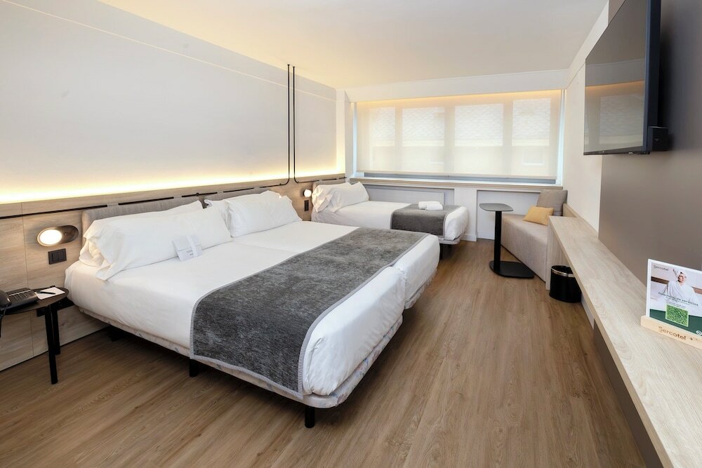 Фото Sercotel Delfos Andorra