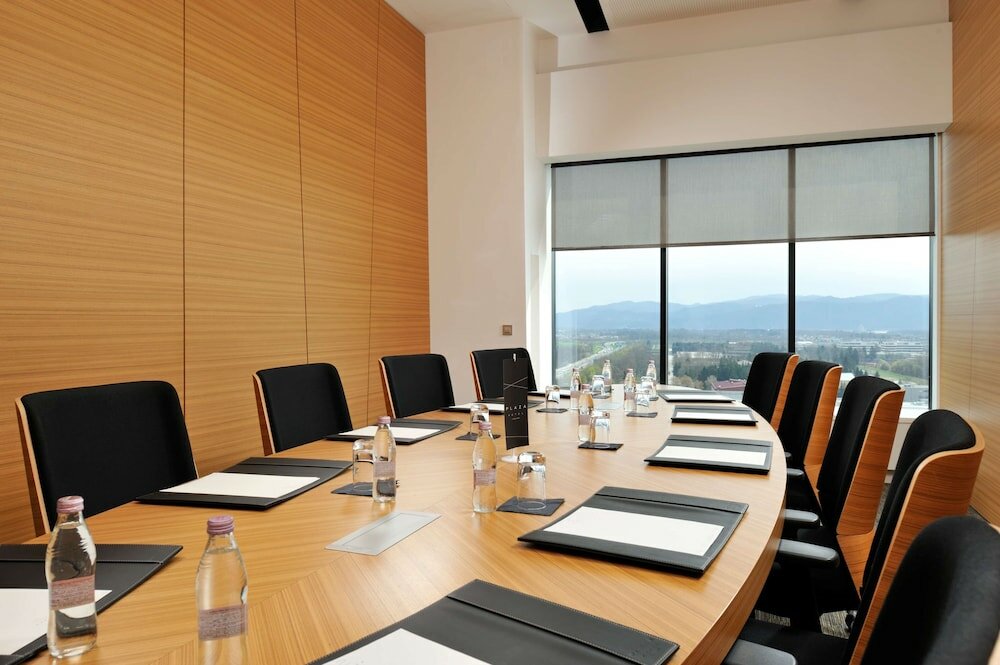 Фото Radisson Blu Plaza Hotel Ljubljana