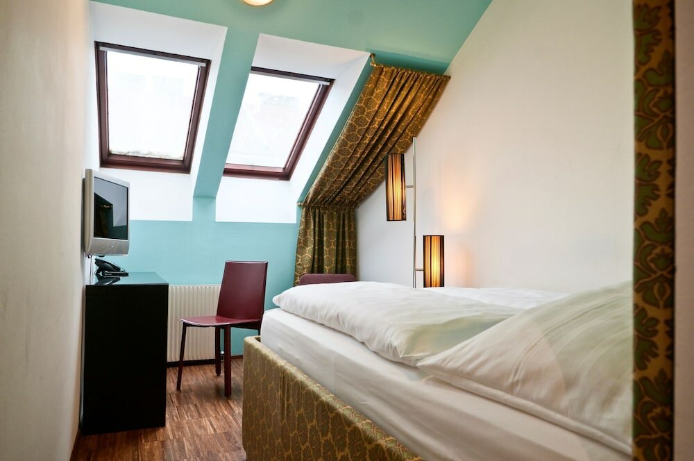 Фото Hotel Kunsthof