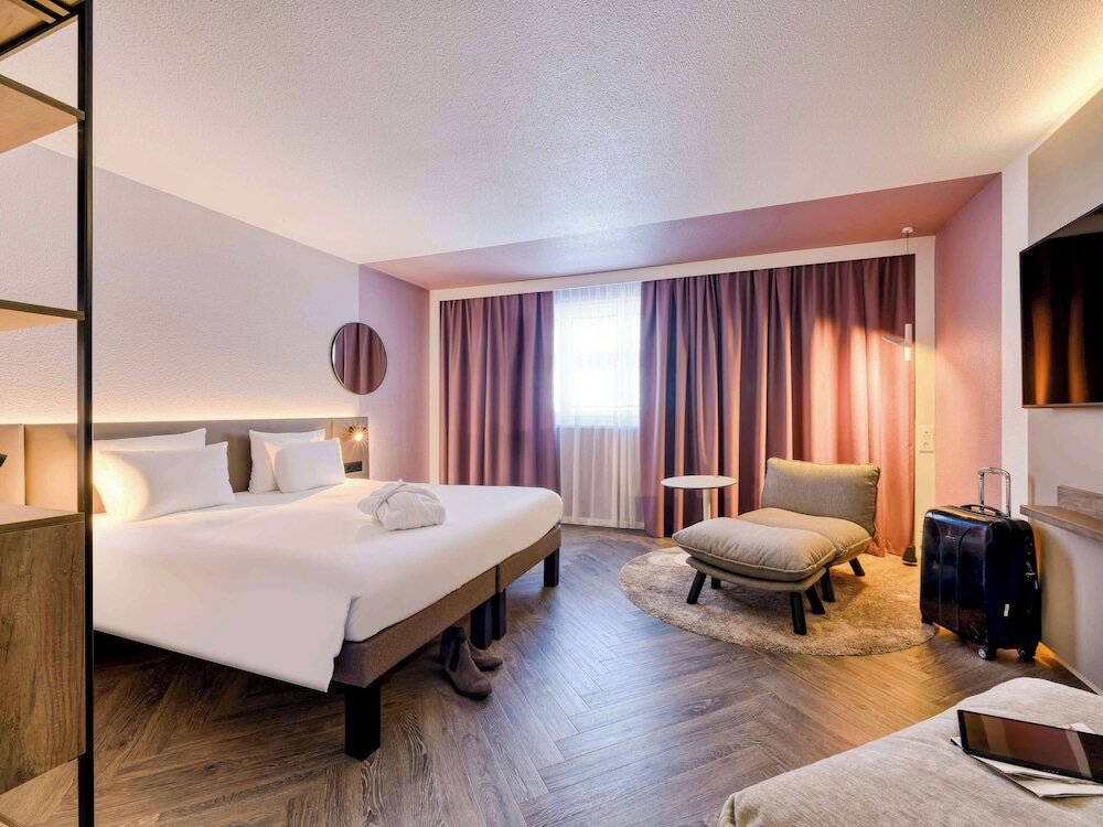 Фото Novotel Zurich City West