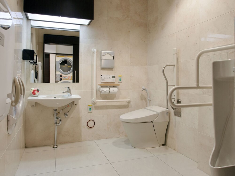 Фото Toyoko Inn Nishi-kawaguchi-eki