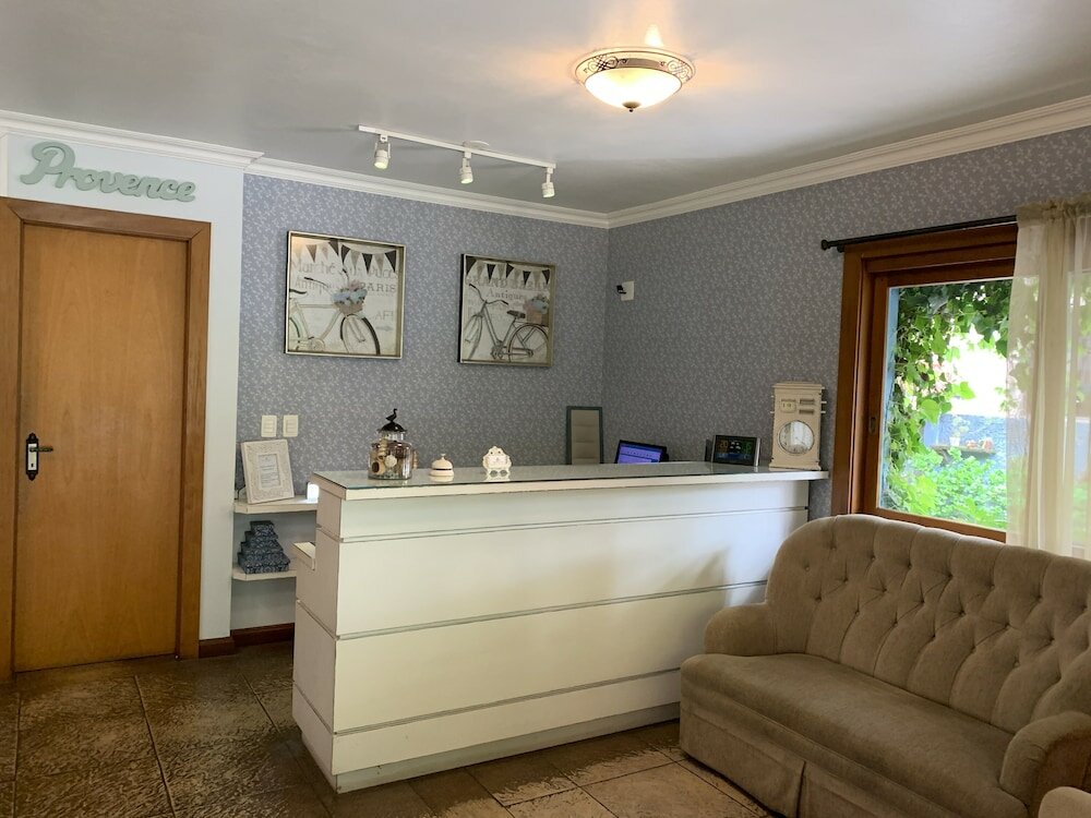 Фото Petit Hotel Provence Gramado Tissiani