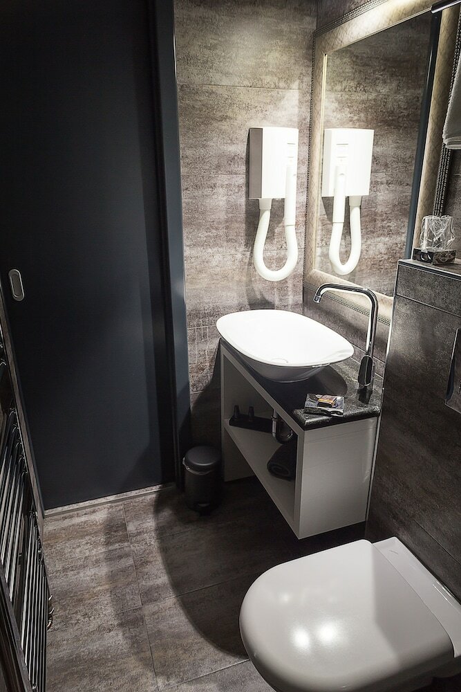 Фото Log In Rooms