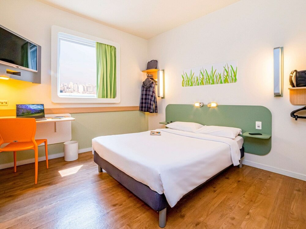 Фото Ibis budget SP Frei Caneca