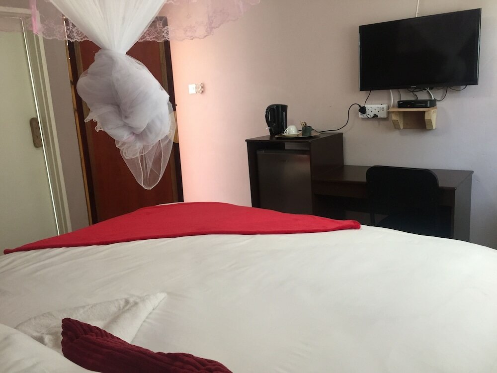 Фото Chiloto Guest House