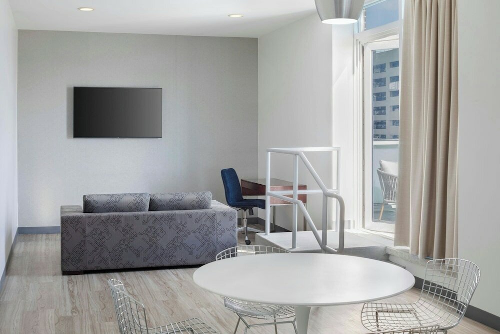 Фото Aloft Tampa Downtown