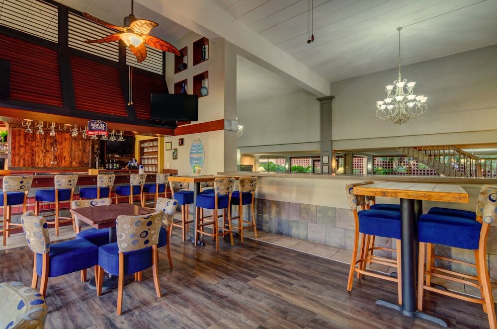 Фото The Caravelle Resort