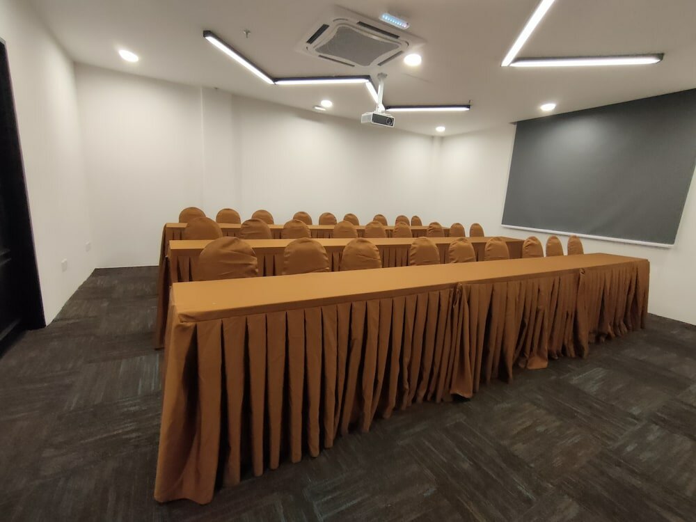 Фото Zone Hotel Ipoh