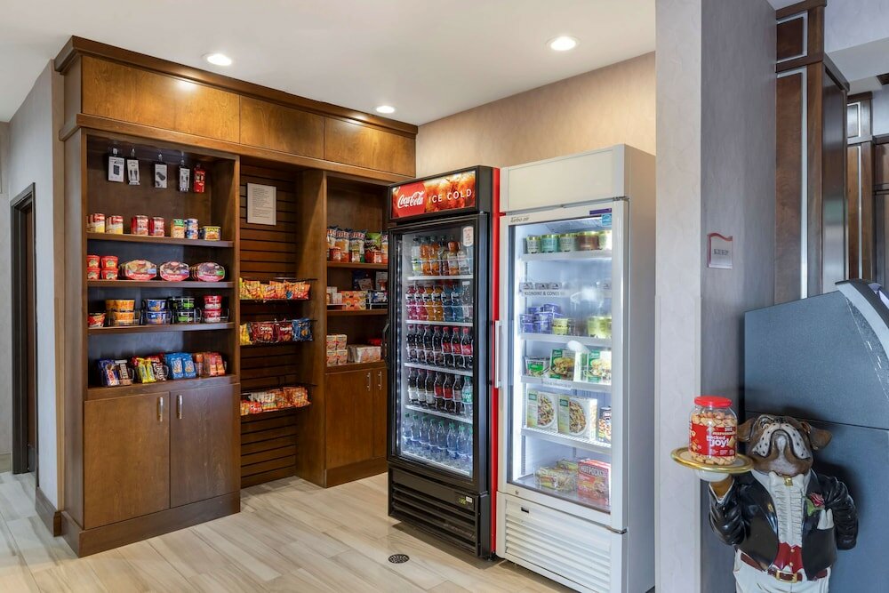 Фото Best Western Plus Fort Stockton Hotel