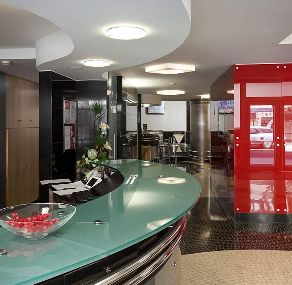 Фото Hotel Alif Avenidas