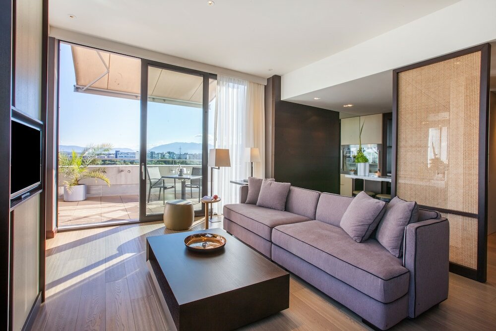 Фото Crowne Plaza Geneva by IHG