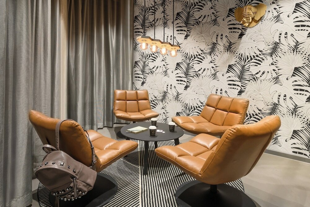 Фото Moxy Dresden Neustadt