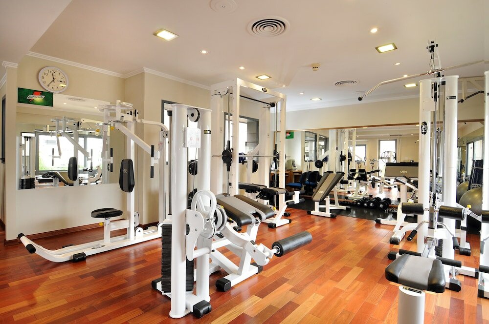 Фото Windsor Hotel And Tower