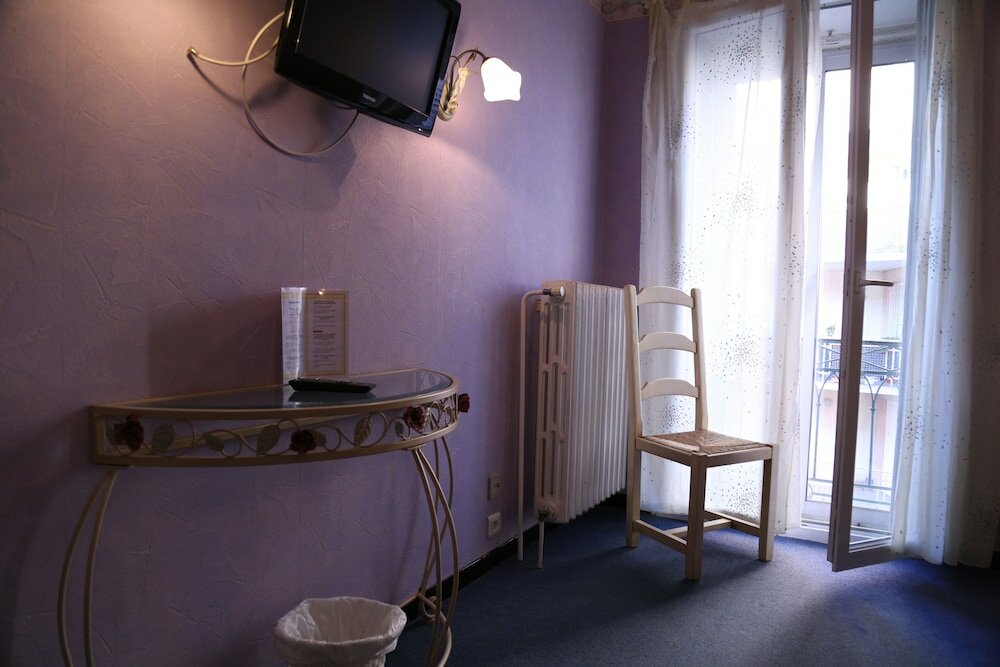 Фото Hôtel de France