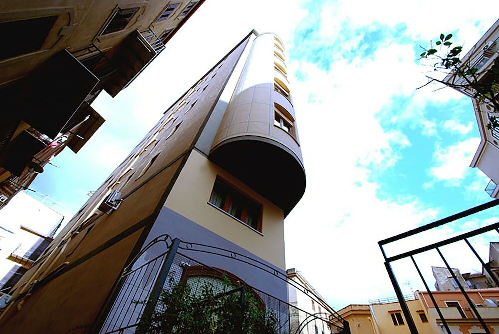 Фото отеля 4