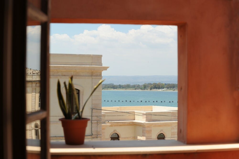 Фото Отель Mediterraneo