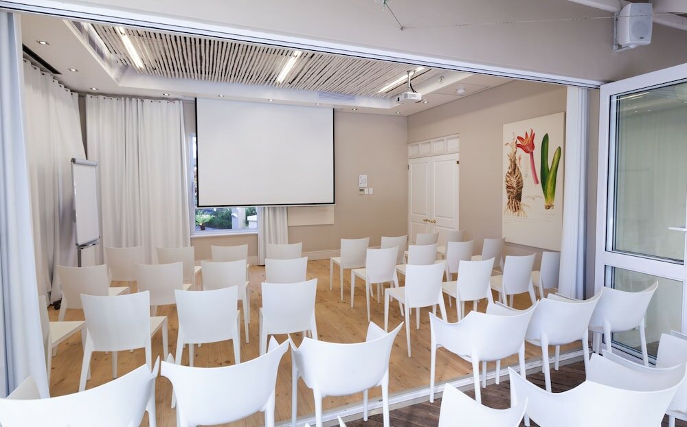 Фото Quarry Lake Inn