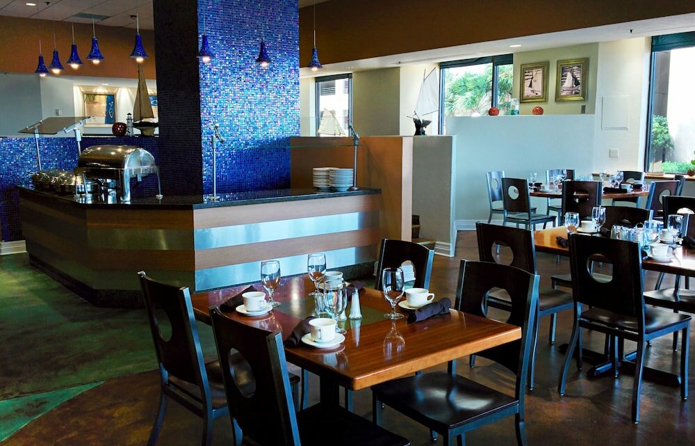 Фото Holiday Inn Corpus Christi Downtown Marina