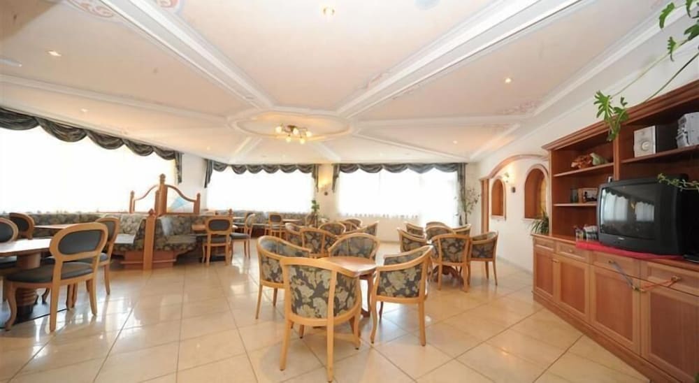 Фото Hotel Canada