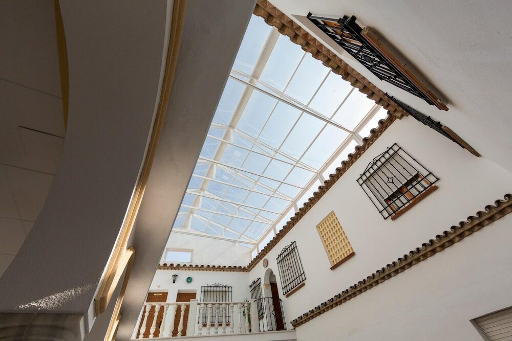 Фото Los Omeyas Hotel