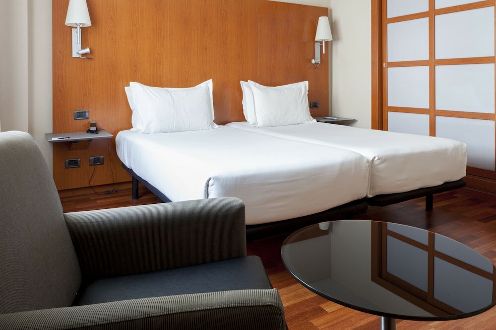 Фото Hotel Ciudad de Lleida