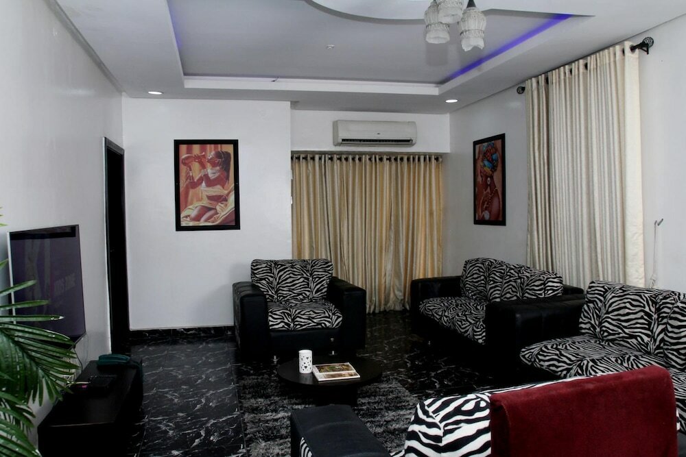 Фото H3 Luxury Cottage