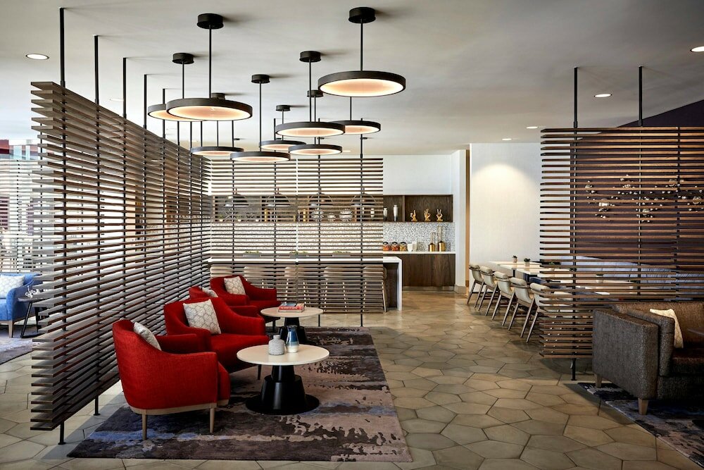 Фото Ventura Beach Marriott