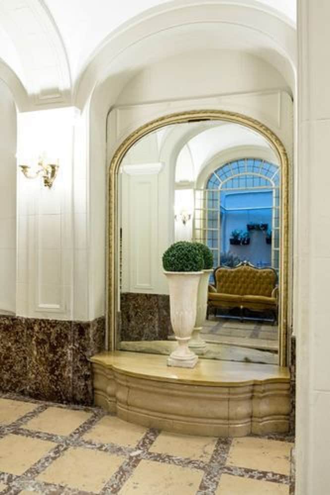 Фото Patios de Recoleta