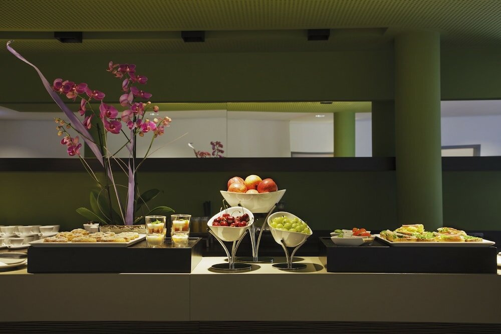 Фото Movenpick Hotel Munchen Airport