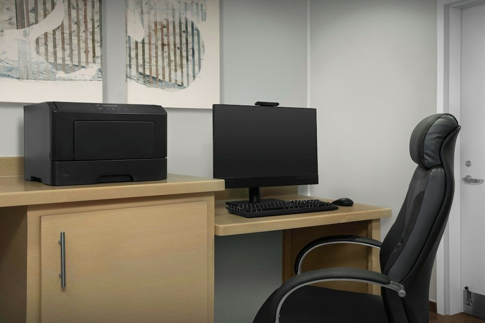 Фото TownePlace Suites by Marriott Pensacola