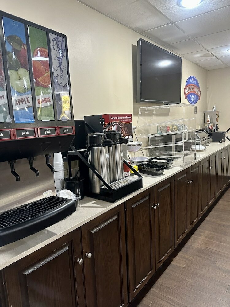 Фото Baymont by Wyndham Lynchburg