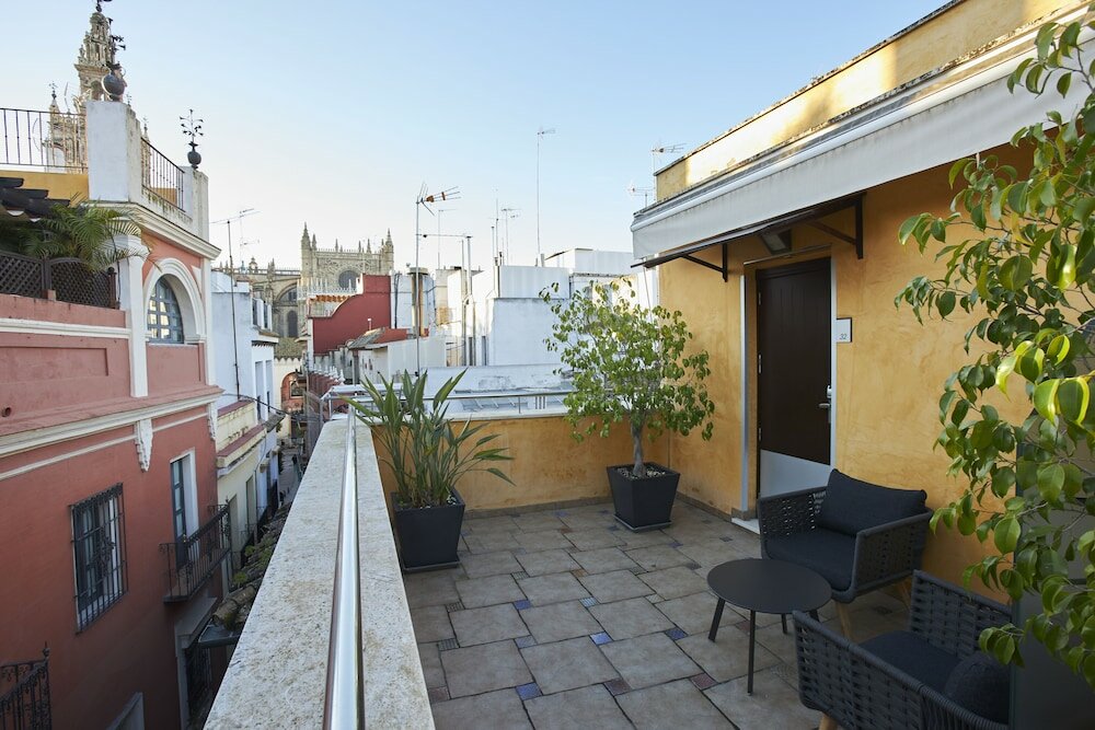 Фото U-Sense Sevilla Centro