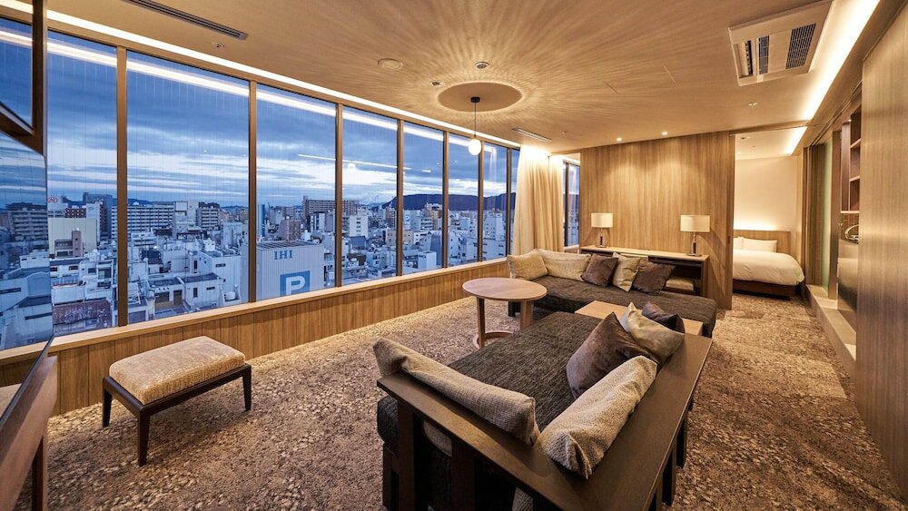 Фото WeBase TAKAMATSU