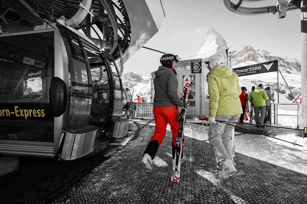 Фото Hotel Schwarzsee