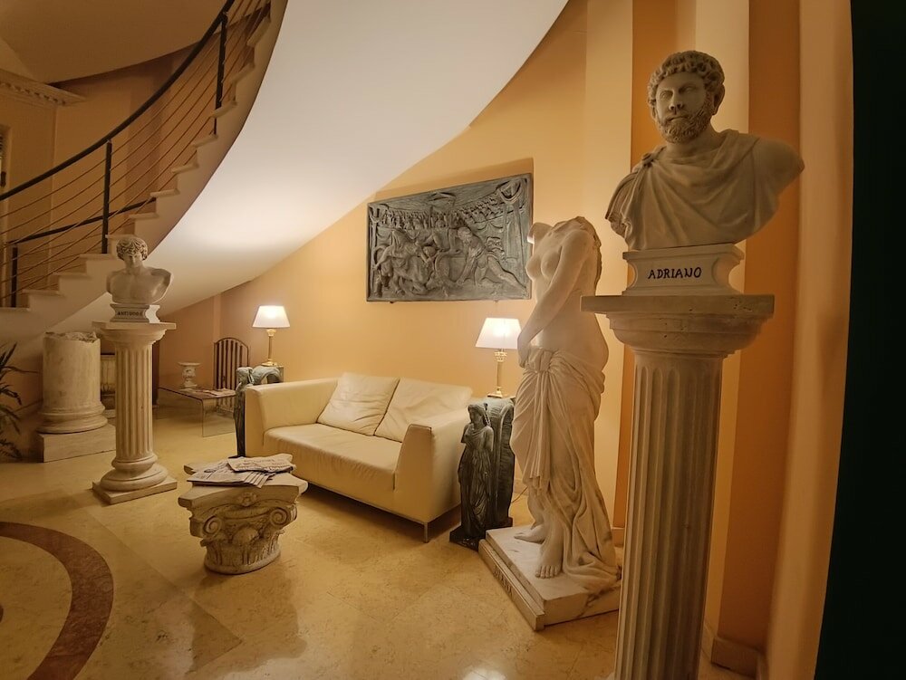 Фото Hotel Seccy