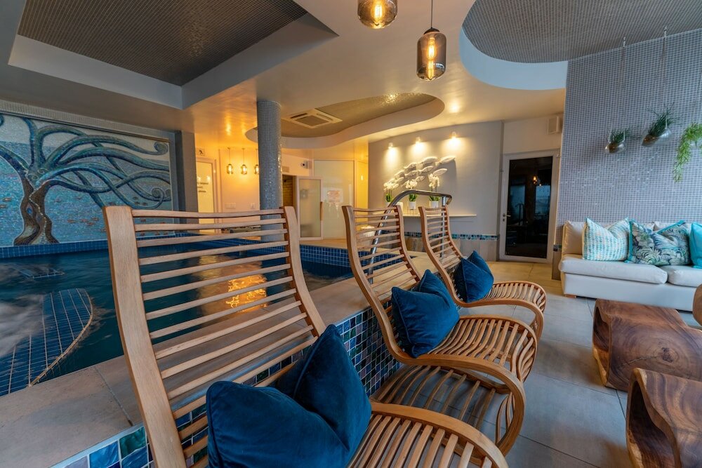 Фото Views Boutique Hotel & SPA