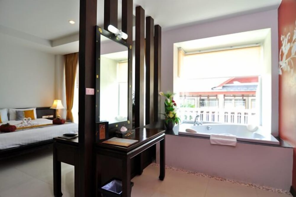 Фото Baan Karonburi Resort