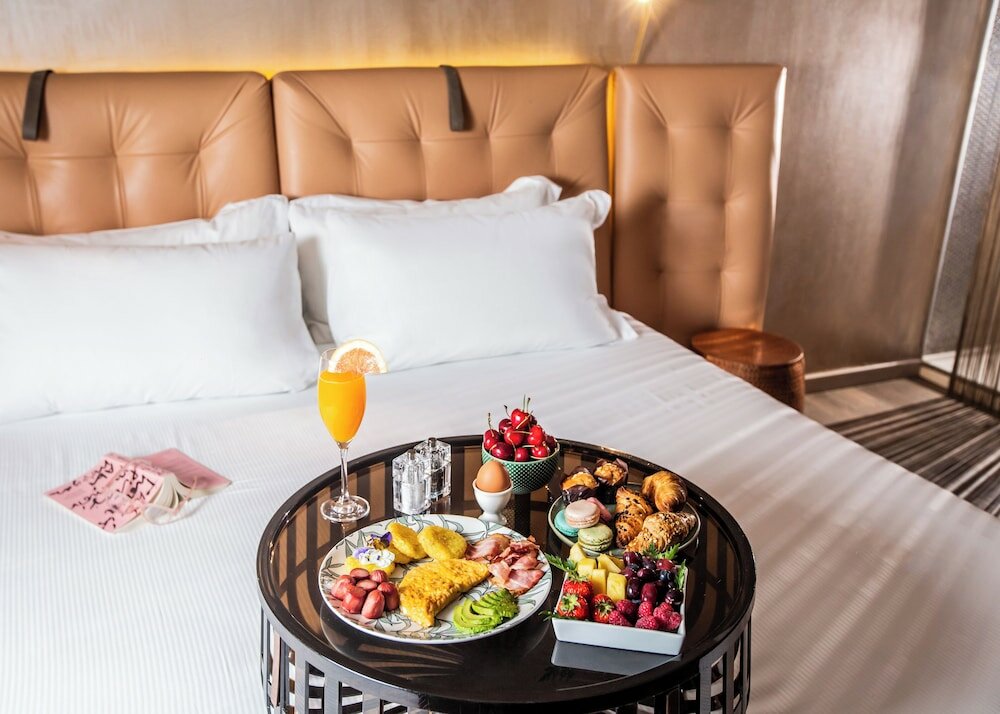 Фото Milan Suite Hotel