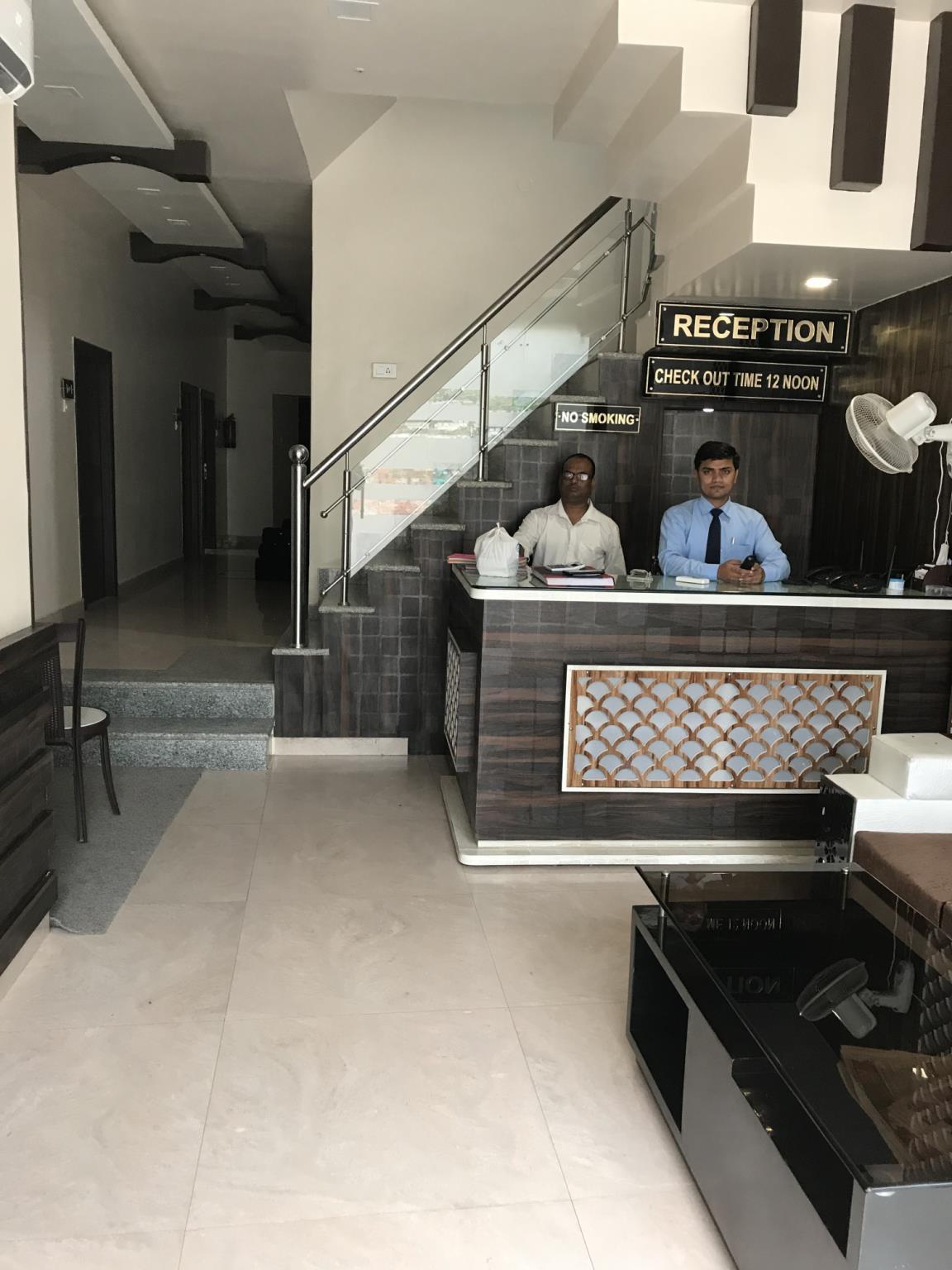 Фото отеля 3