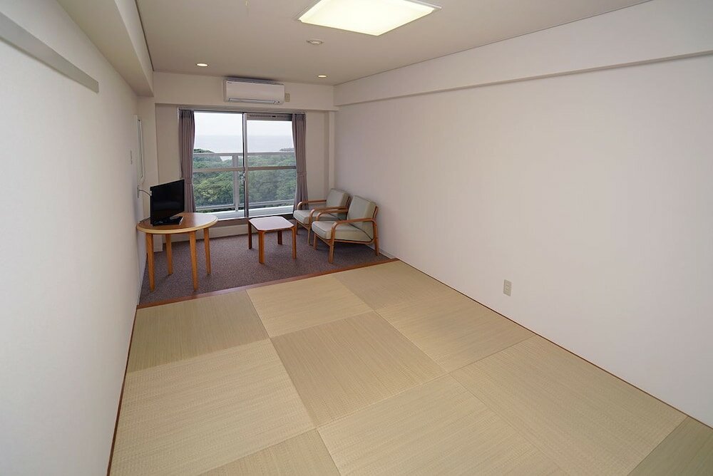 Фото Tobi Hostel and Apartments