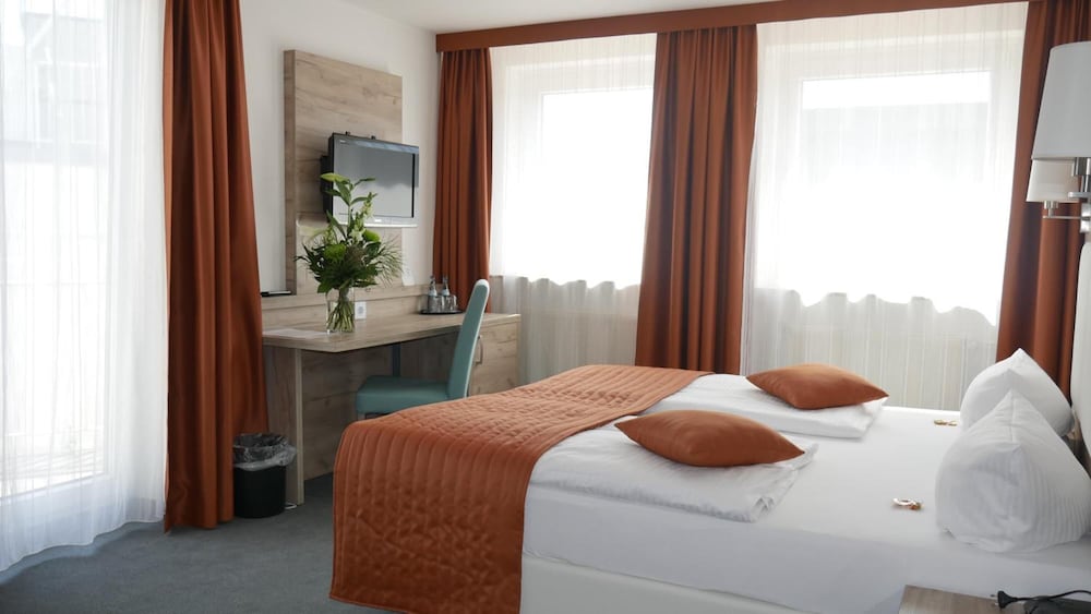 Фото отеля 3