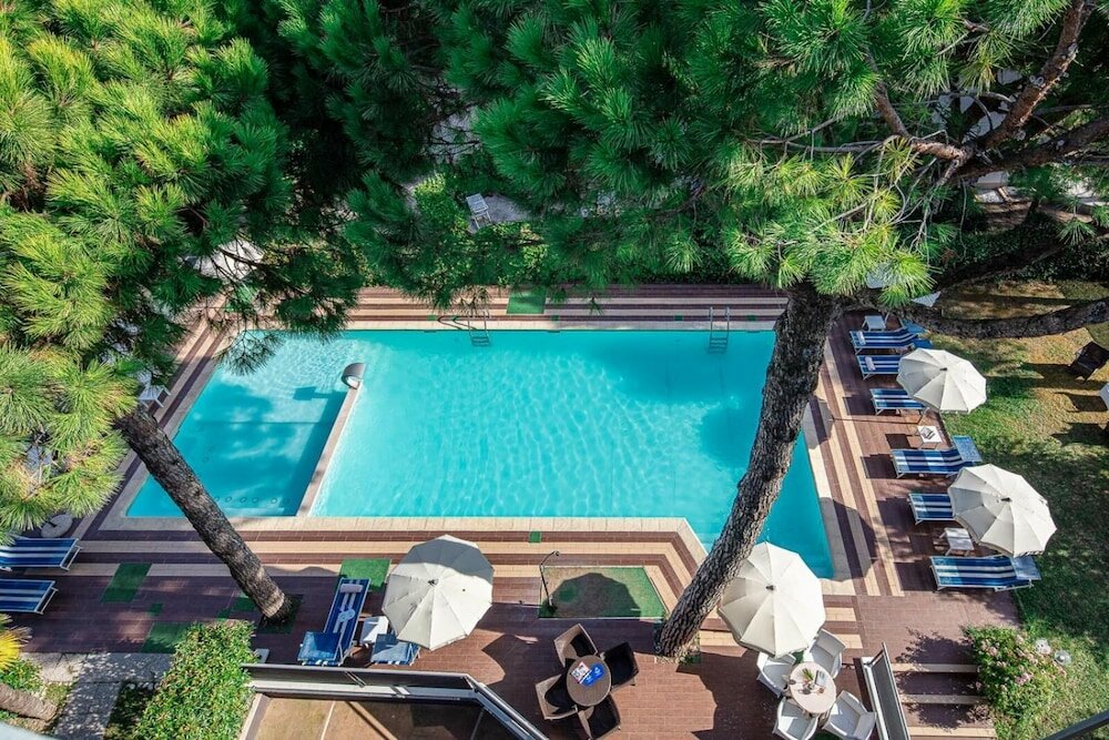 Фото Hotel Martini